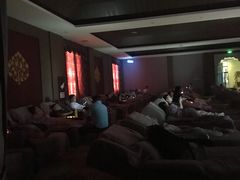 -泉城欧乐堡戏水湾艺术养生温泉