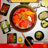 街头巷尾的火锅店，无意间找到的好味道～～