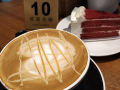 -藏猫猫咖啡主题馆(中央大道店)