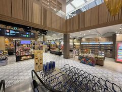 -王权免税店(普吉市区店)