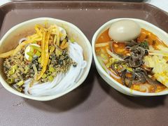鸳鸯螺蛳粉-西环肥仔螺蛳粉(南宁第一分店)