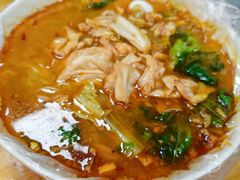 -二钢串叔麻辣烫(华龙大厦店)