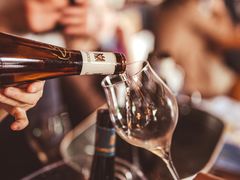 -Wine Universe 宇宙酒馆