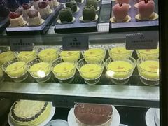 -雍容荟帝王蟹活龙虾展台自助(IFS黑金店)