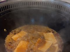 -哈尔滨烧烤·山河村铁锅炖(交大店)