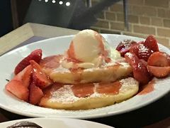-Pancakes on the rocks(Darling Harbour)