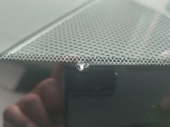 -鲨鱼皮汽车凹陷玻璃修复(静安店)