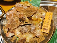 梦幻坛子肉-本寻烧肉酒场(双井店)