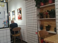 -十三朝牛馍王擀面皮(骡马市店)