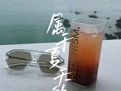-悬崖咖啡厅
