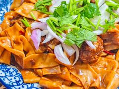 -壹阁胡羊焖饼(特色小吃街店)