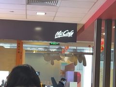 -麦当劳(汉口火车站候车室店)