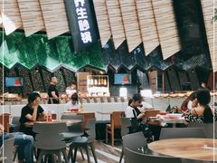 大堂-食悦天美食广场(西安CityOn熙地港购物中心店)
