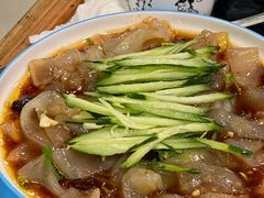 东北拉皮-小媳妇铁锅炖鱼(世博园店)
