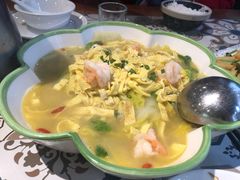 -深巷家味馆.湖北头牌红烧鱼头拌饭(黄陂店)