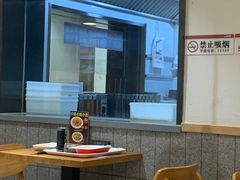 大堂-南城香·饭香串香馄饨香(赵公口店)