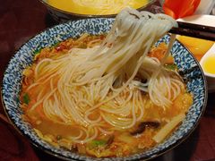 -粉家柳州螺蛳粉(杨宅路店)