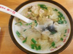 鲜肉小馄饨-小姜锅贴(凤凰街店)