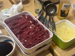 -杨老板·海鲜集市火锅·鲜切牛肉(中防万宝店)