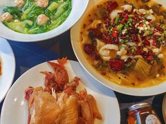 -湖畔鲁菜·二十年老字号餐厅(大明湖店)