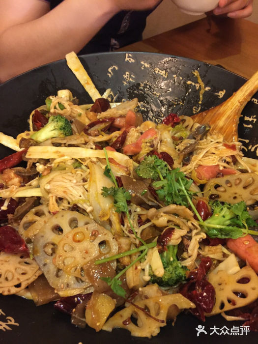 银鼎轩麻辣香锅(丹尼斯2天地店)图片