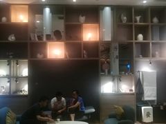 -西安大雁塔科技大学地铁站亚朵酒店