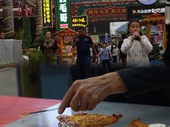 -三亚火车头万人海鲜广场