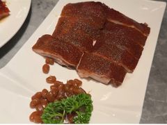 烤乳猪-镛记酒家