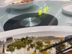 -万龙洲海鲜(大兴绿地缤纷城店)