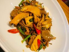 -山茶云南菜(永安里店)