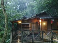 -天明山温泉大酒店