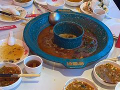 -渔香岛美蛙鱼头火锅(黔灵山公园店)