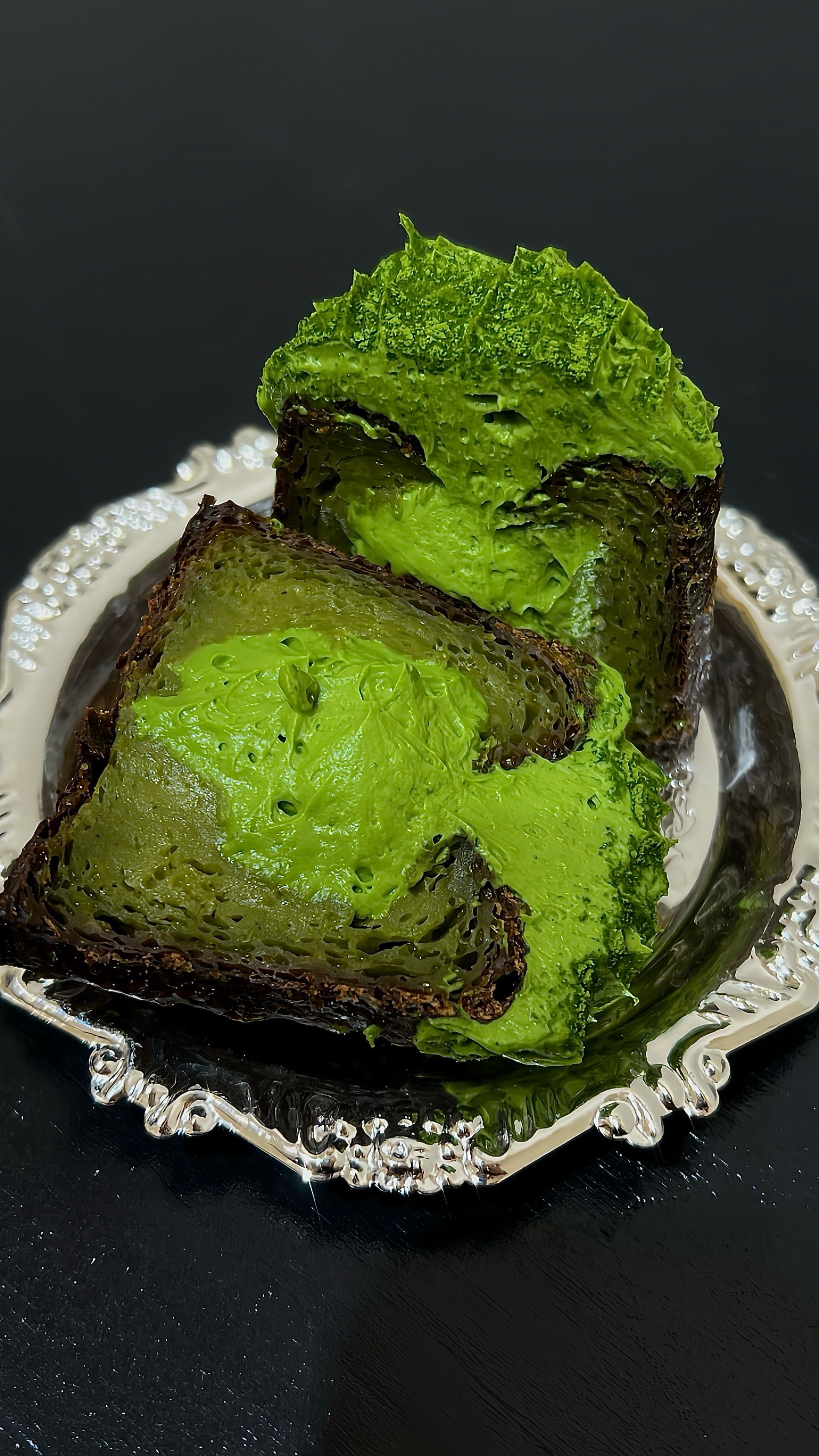 卧……抹茶流心可露丽!