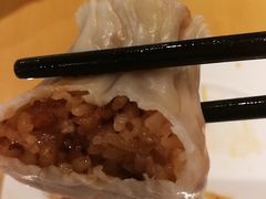 蟹肉烧麦-鼎泰丰(当代商城店)