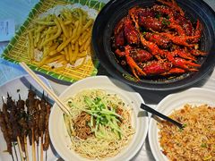 -肥肥虾庄·金牌油焖大虾(沙湖店)