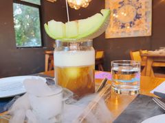 -Mark&Mars Restaurant