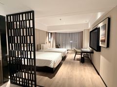 -深圳罗湖东门步行街亚朵X酒店