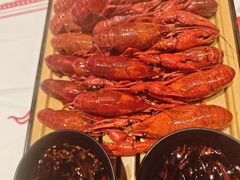 -肥肥虾庄·金牌油焖大虾(杨园滨江时代walk店)