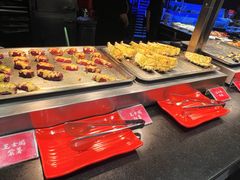 -四海一家自助餐(益田假日广场店)