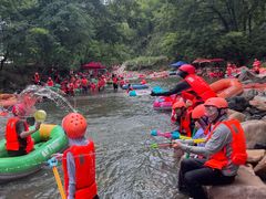 -雅鲁激流探险漂流