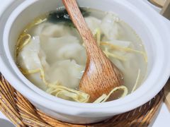 -馋三尺蟹粉小笼(人民广场店)