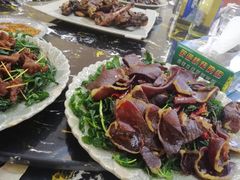 -跃进桥火烧鸡(怒江西岸店)