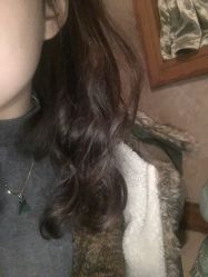 -镁连社·美联社