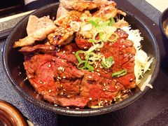 -難波肉劇場