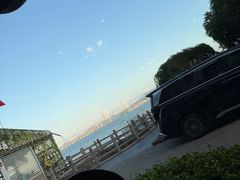 -鹰龙海畔度假酒店(咸祥店)