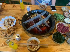 -岗上渣渣老火锅(两路口店)