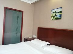 -格林豪泰商务酒店(上海大宁国际延长路地铁站店)