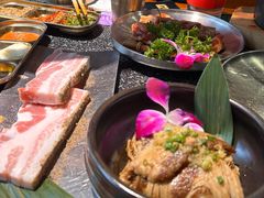 -红泥小火炉·东北泥炉烤肉(天一旗舰店)