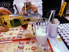 忌廉鮮奶-華人 華星冰室(氹仔 店)