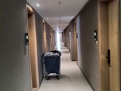 -秋果酒店(深圳福田口岸保税区店)